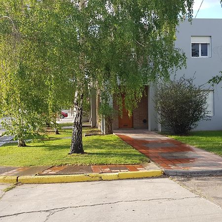 Departamentos Alsina 1 Apartment Viedma Exterior photo